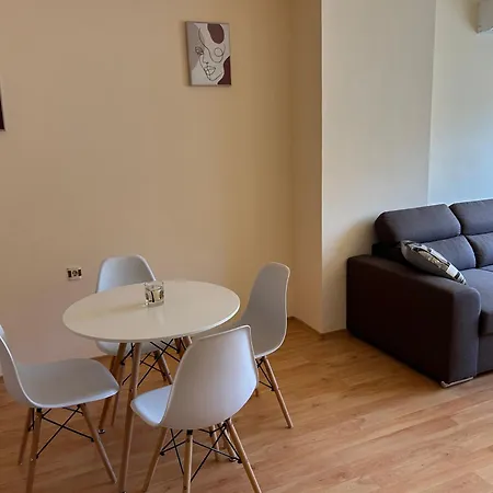 Nice, Spacious And Cozy Apartament Sofia