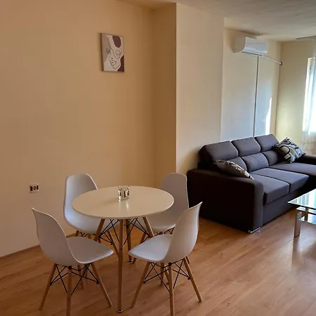 Nice, Spacious And Cozy