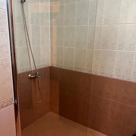 Nice, Spacious And Cozy סופיה