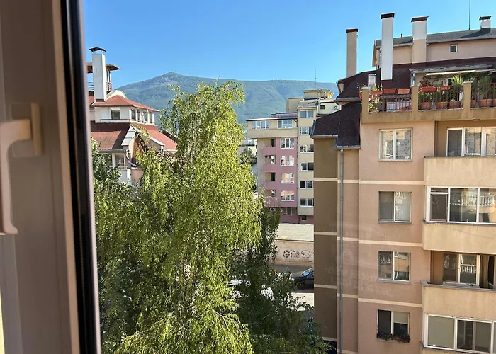 Nice, Spacious And Cozy * Sofia